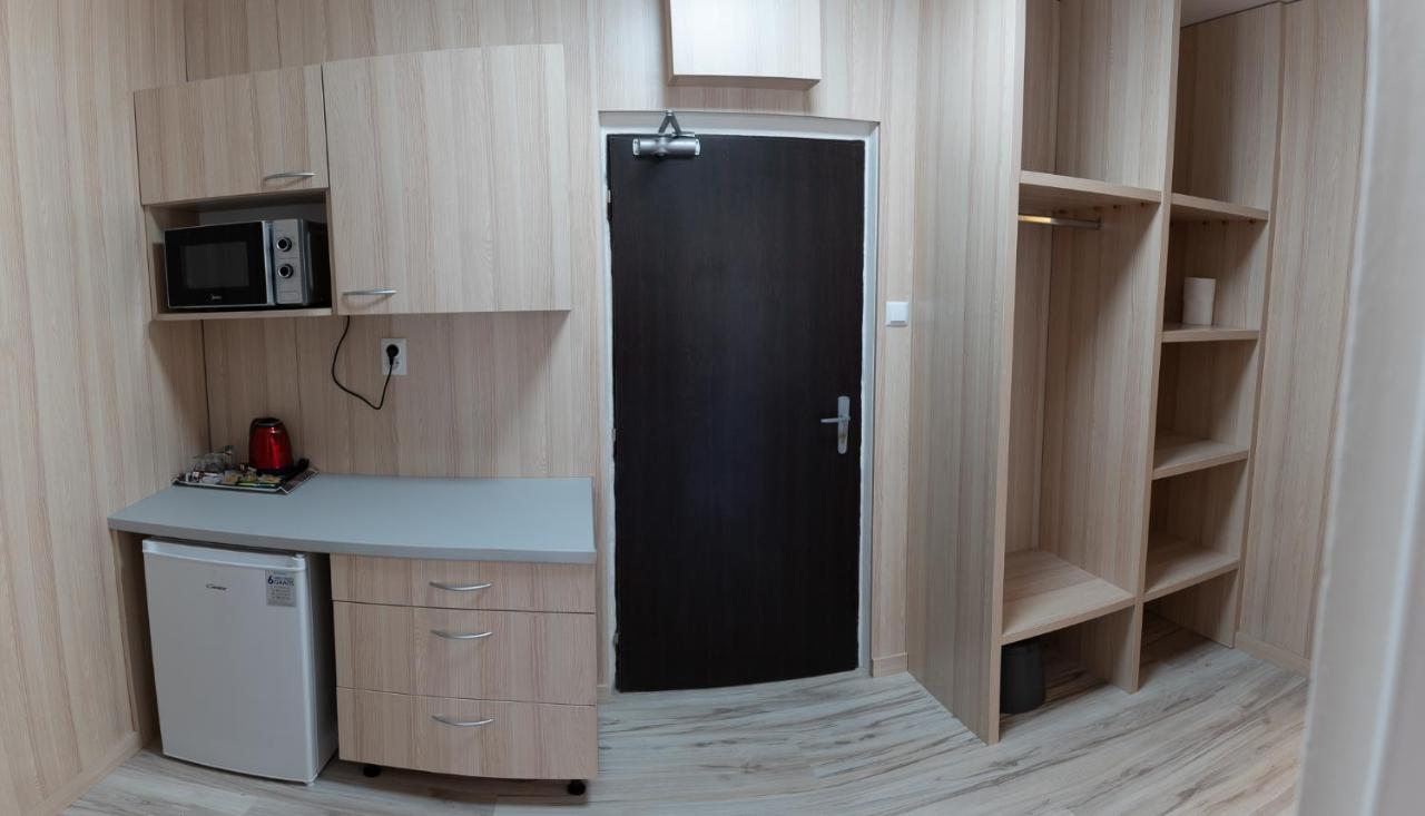 Hotel Garni Považská Bystrica Esterno foto