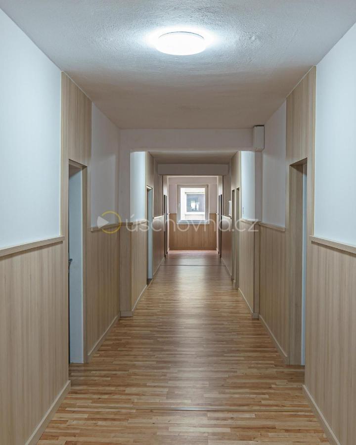 Hotel Garni Považská Bystrica Esterno foto