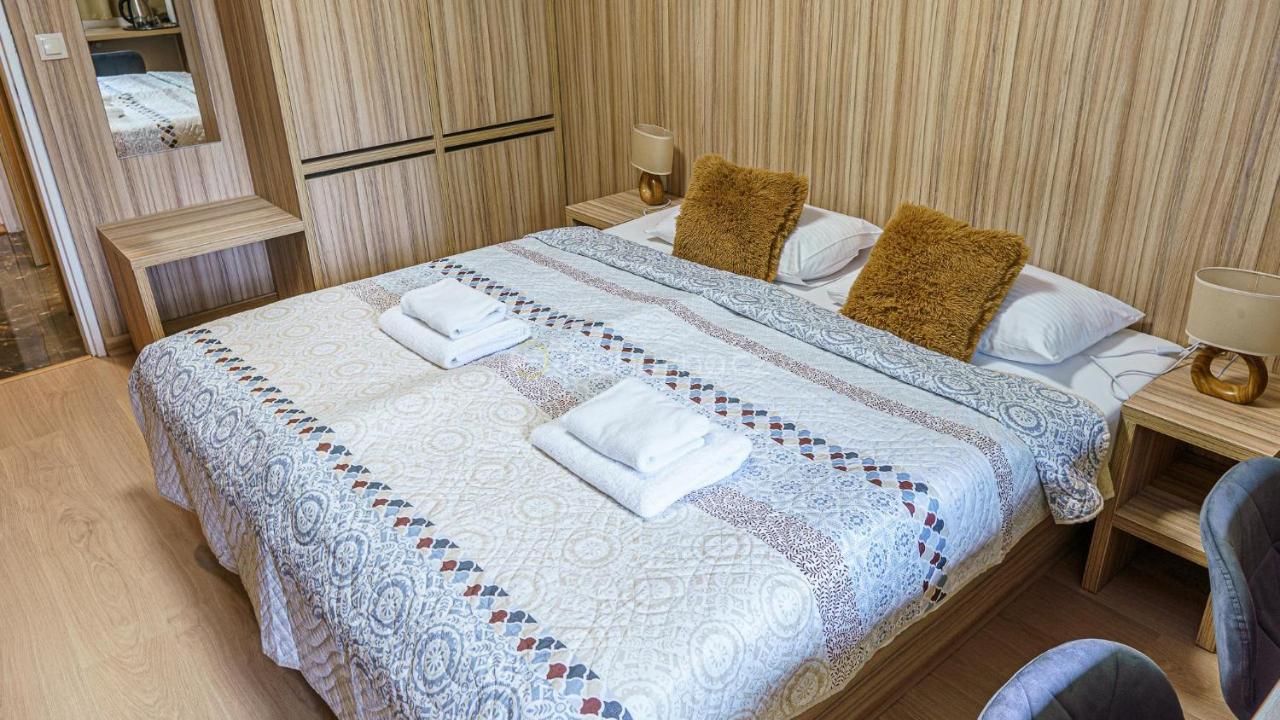 Hotel Garni Považská Bystrica Esterno foto