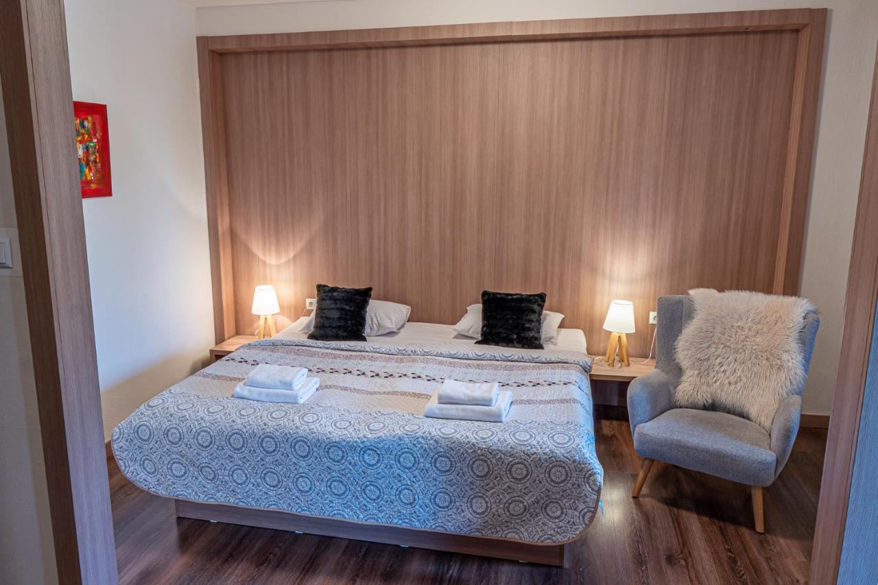 Hotel Garni Považská Bystrica Esterno foto