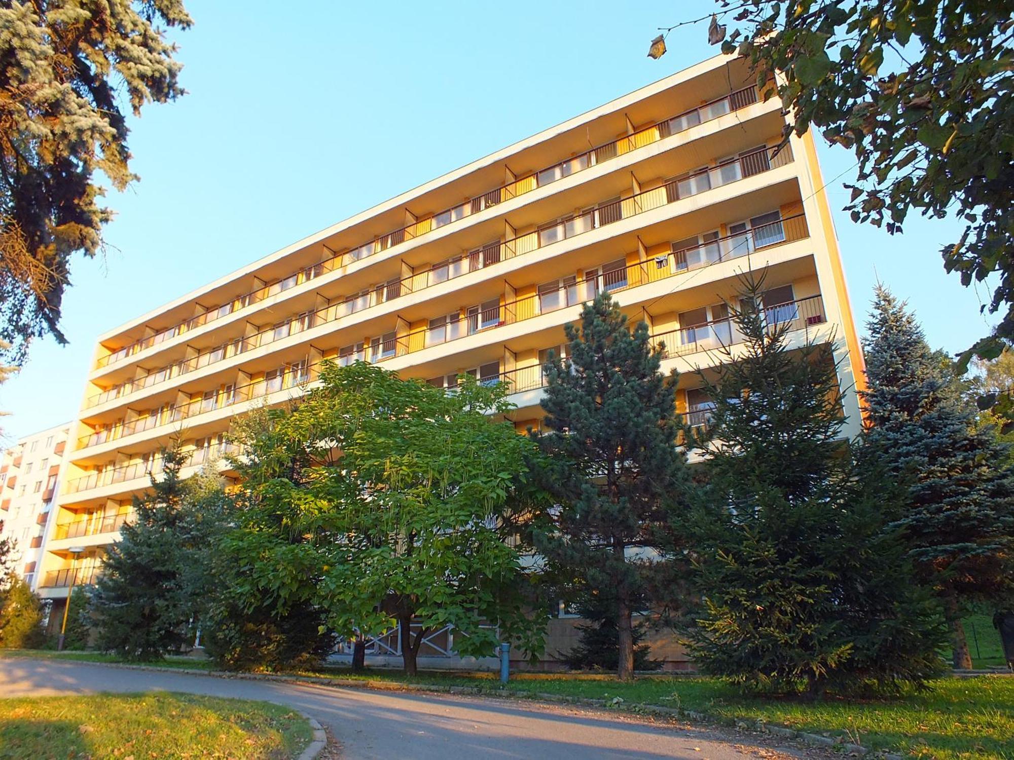 Hotel Garni Považská Bystrica Esterno foto