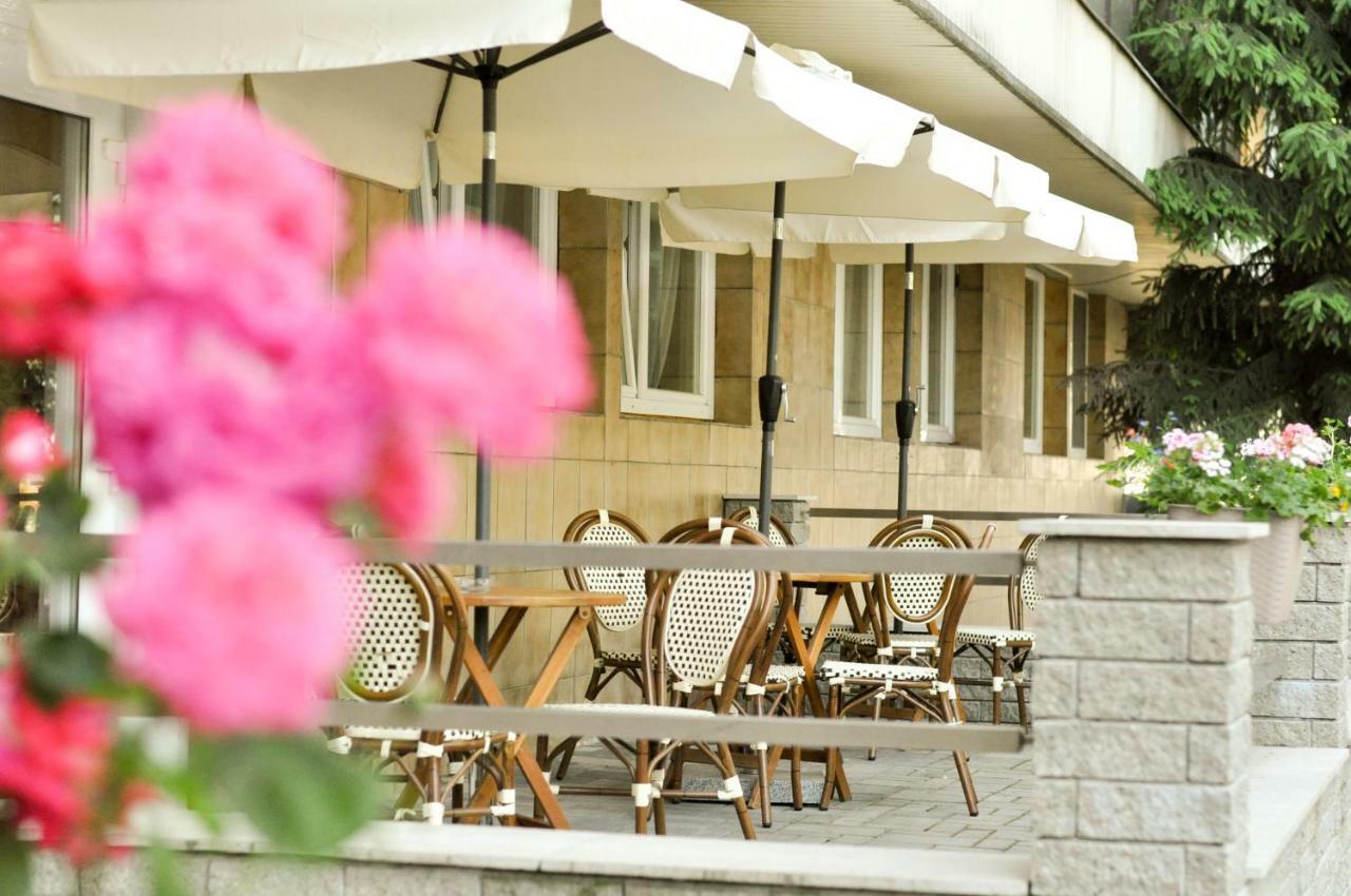 Hotel Garni Považská Bystrica Esterno foto