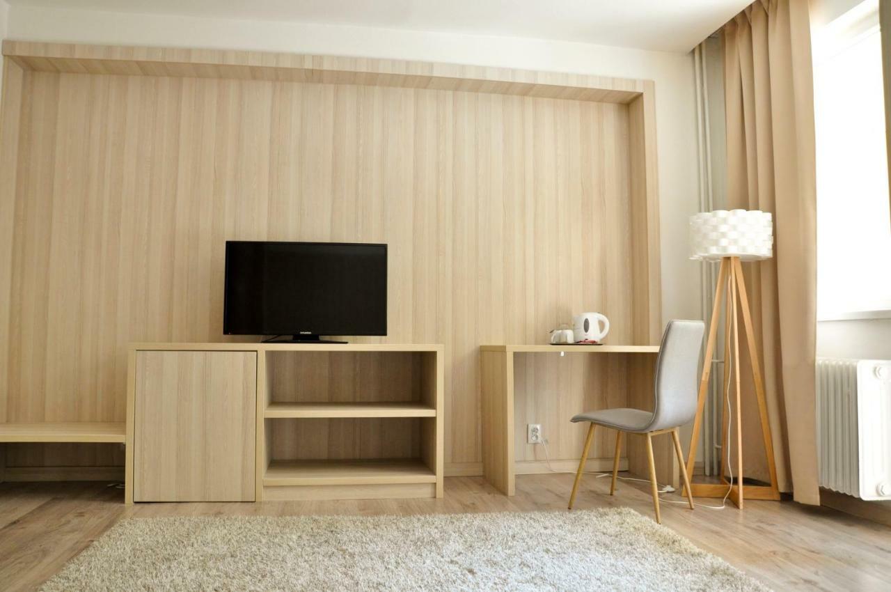 Hotel Garni Považská Bystrica Esterno foto