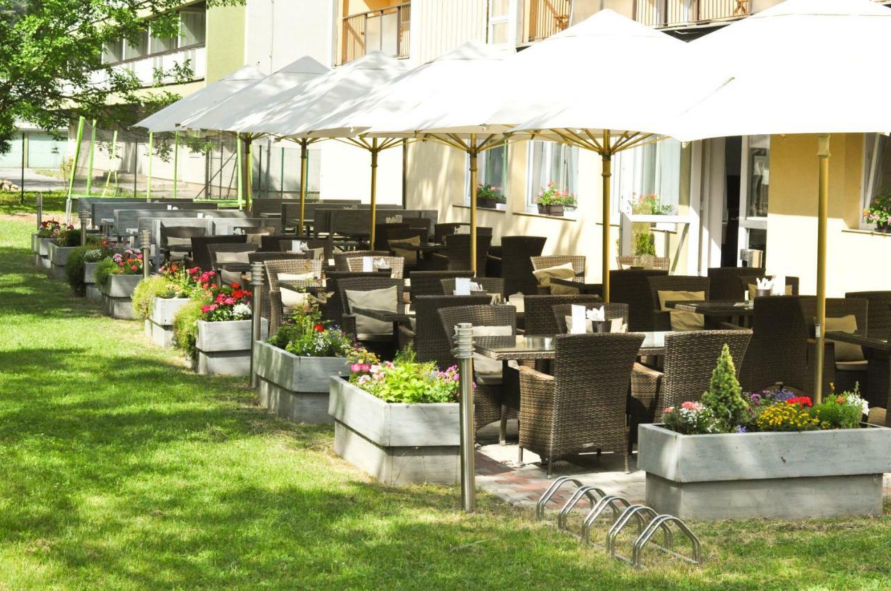 Hotel Garni Považská Bystrica Esterno foto
