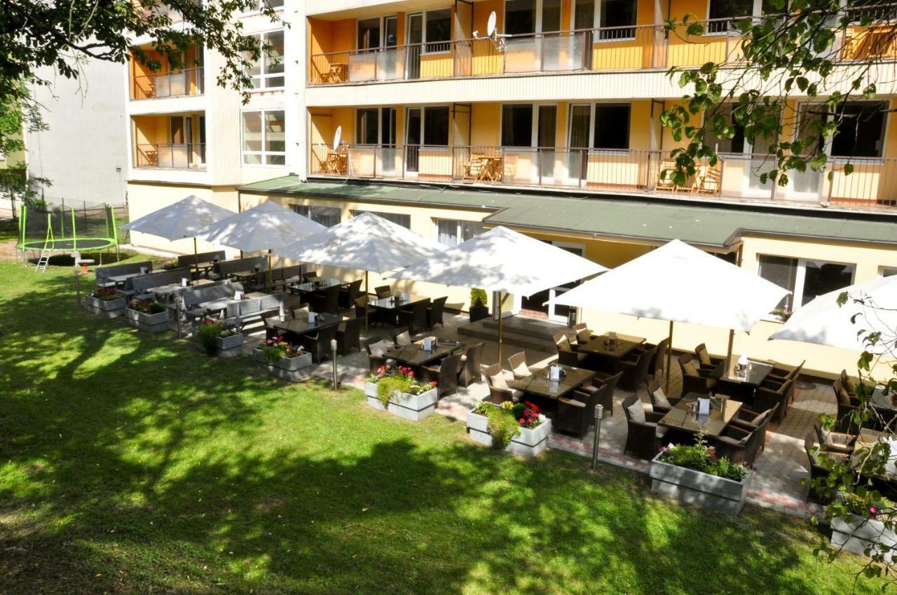 Hotel Garni Považská Bystrica Esterno foto